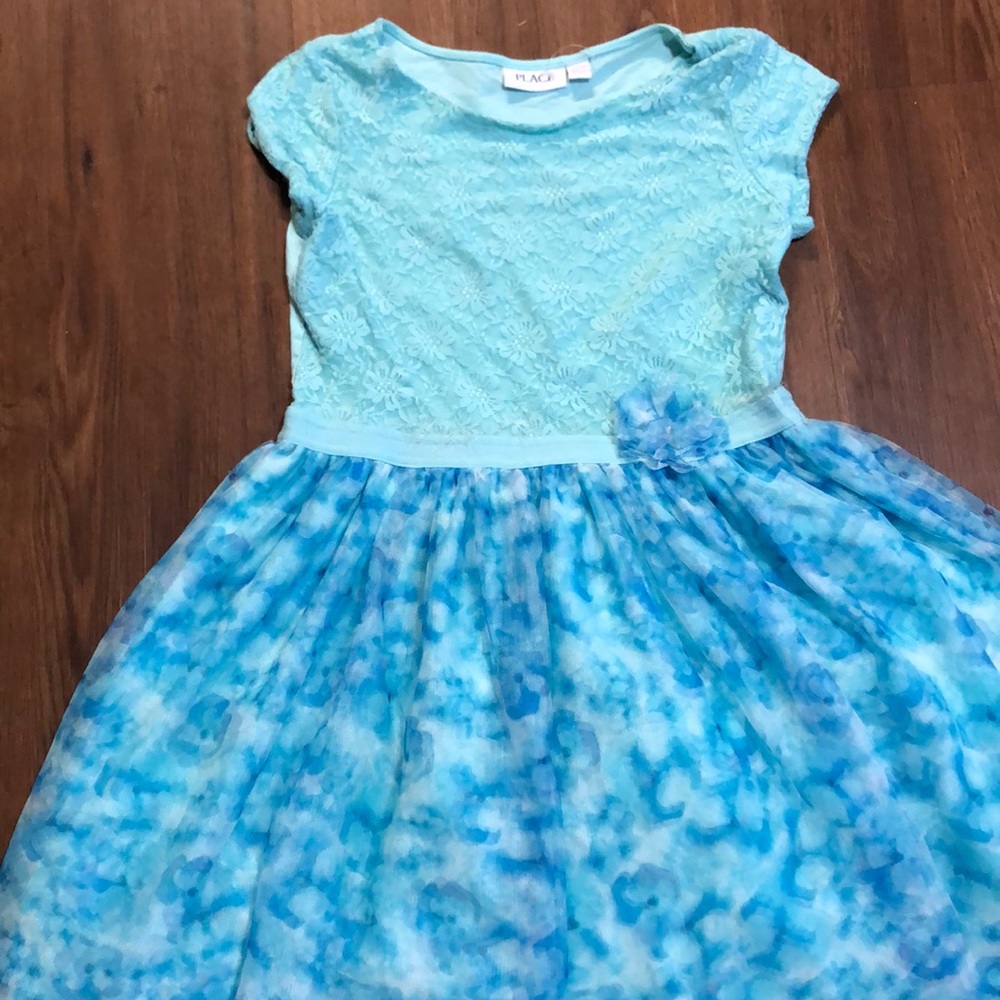 Floral blue dress